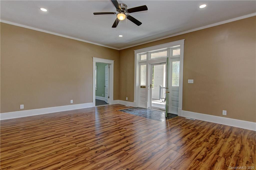 1407 South York Road Gastonia, NC 28052 - Photo 7 of 35 Gallery Image 7