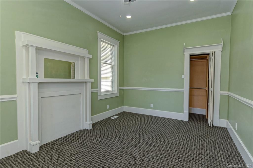 1407 South York Road Gastonia, NC 28052 - Photo 9 of 35 Gallery Image 9