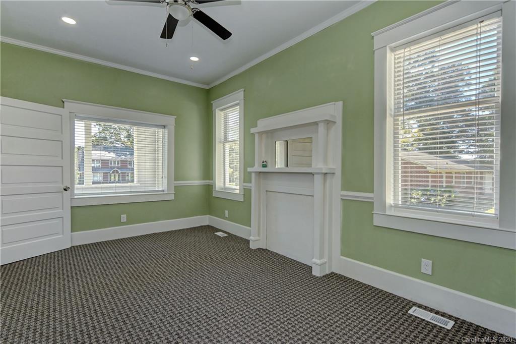 1407 South York Road Gastonia, NC 28052 - Photo 10 of 35 Gallery Image 10