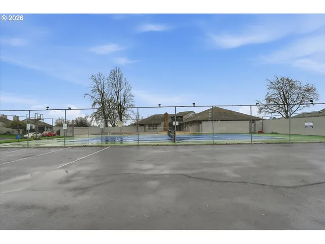 $259,000 | 13102 Northwest 8th Way, Unit C, Vancouver, WA 98685