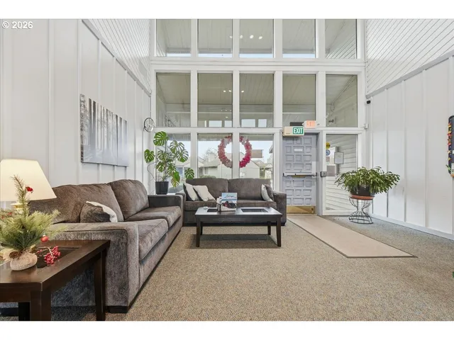 $259,000 | 13102 Northwest 8th Way, Unit C, Vancouver, WA 98685