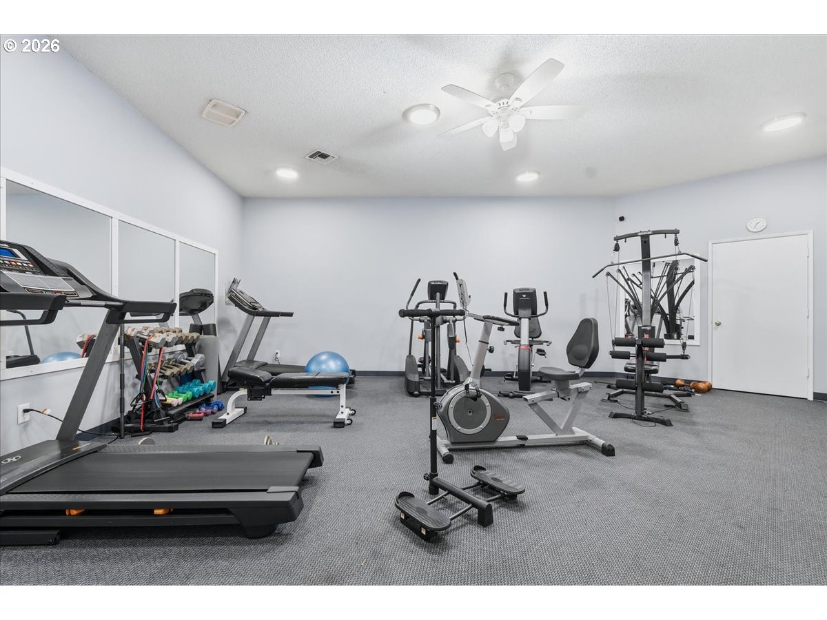 13102 Northwest 8th Way, Unit C Vancouver, WA 98685 - Photo 38 of 41 a view of a room with gym equipment