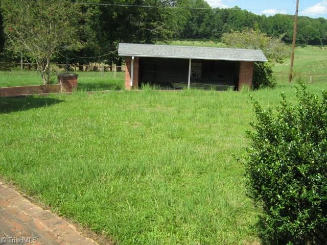 3255 Plantation Road Walkertown, NC 27051 - Photo 22 of 23 Gallery Image 22