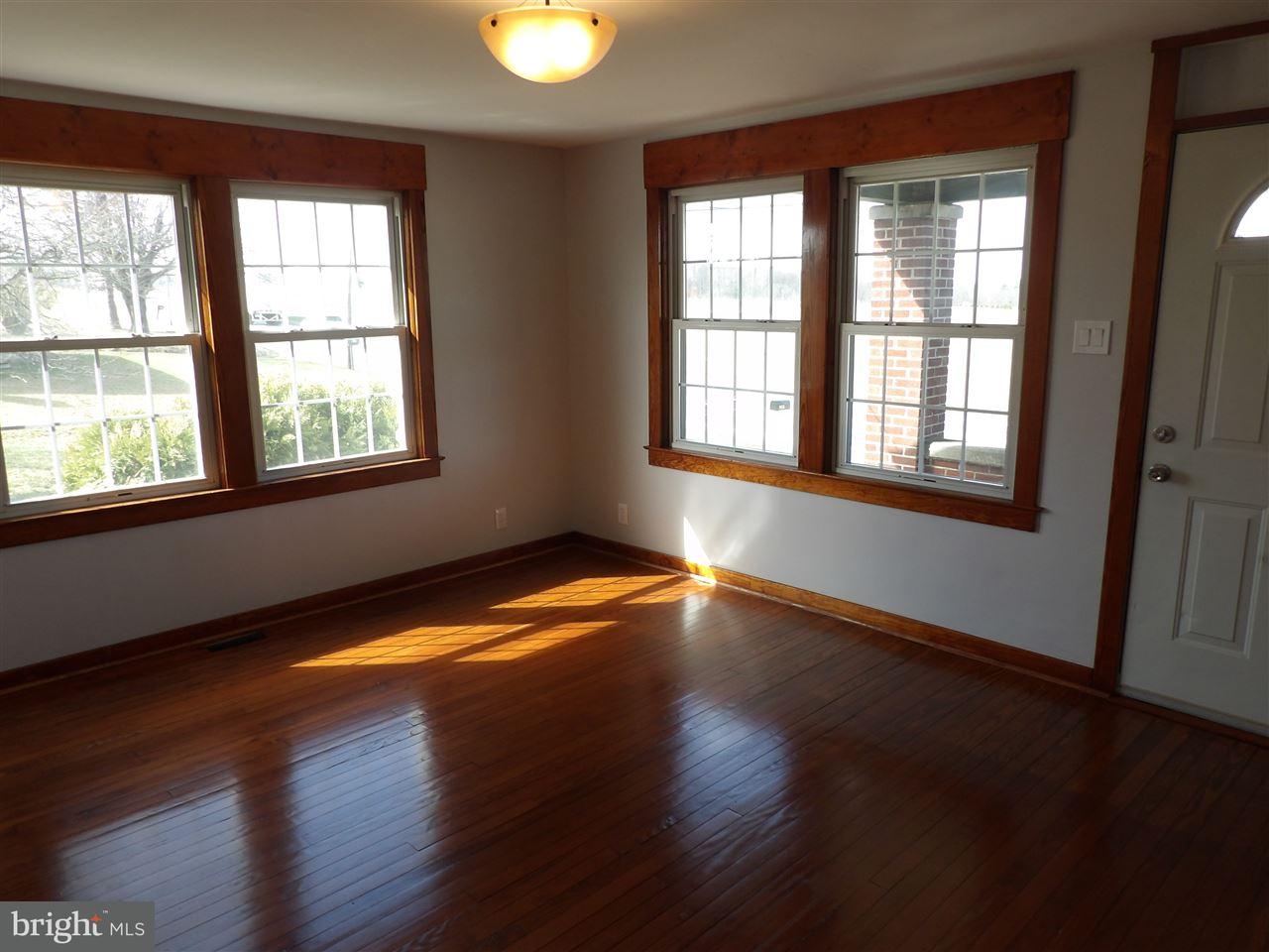 9855 Winterstown Road Red Lion, PA 17356 - Photo 4 of 25 Gallery Image 4