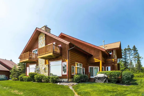 $200,000 | 2826 Highway 61, Unit 380, Two Harbors, MN 55616