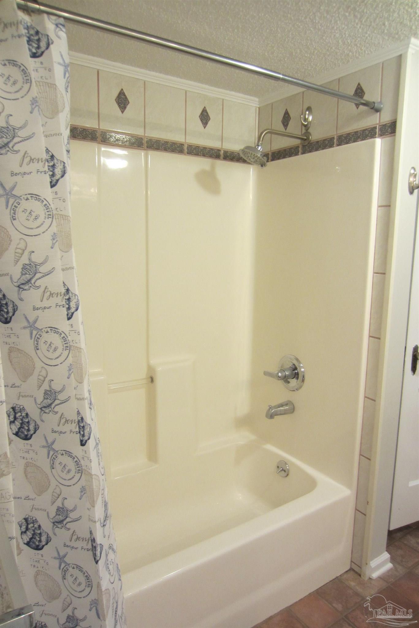 106 Country Club Road Pensacola, FL 32507 - Photo 23 of 40 Gallery Image 23