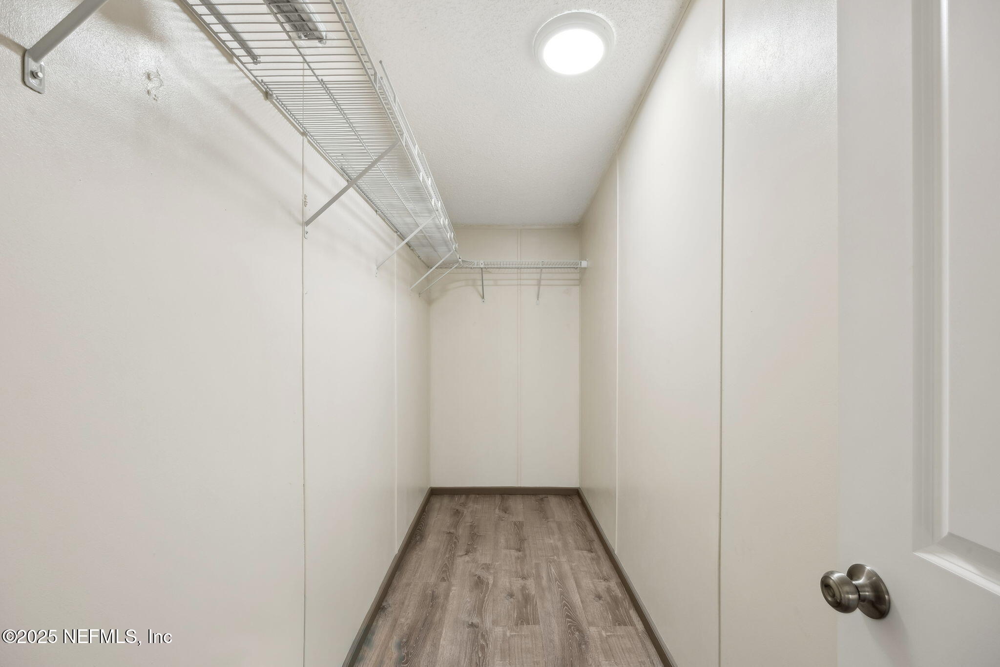 6034 Leona Padgett Road Jacksonville, FL 32234 - Photo 33 of 37 a view of a hallway