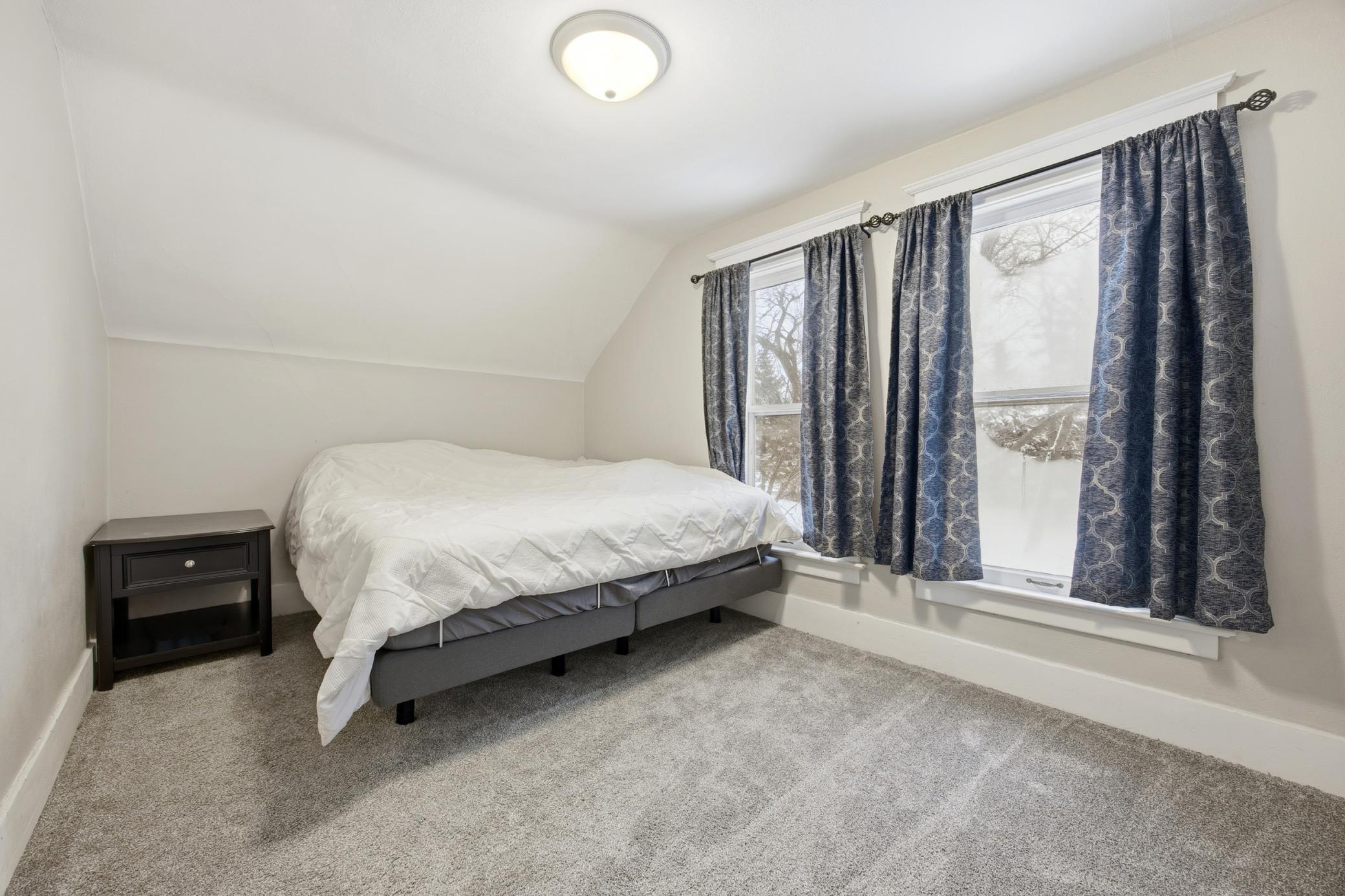 807 5th Street South Moorhead, MN 56560 - Photo 12 of 16