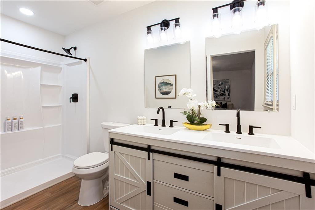 1318 Needmore Street Southwest Conyers, GA 30012 - Photo 23 of 34