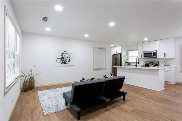 $225,000 | 1318 Needmore Street Southwest, Conyers, GA 30012