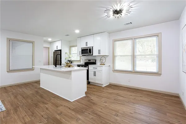 $225,000 | 1318 Needmore Street Southwest, Conyers, GA 30012