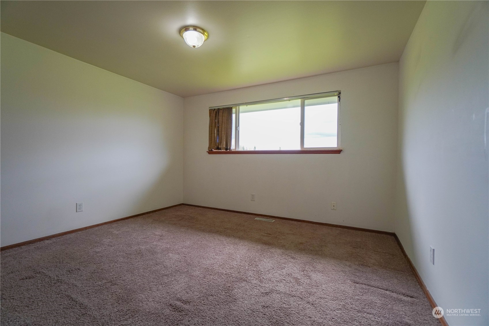 11108-11110 Mundy Loss Road Buckley, WA 98321 - Photo 19 of 40 Gallery Image 19