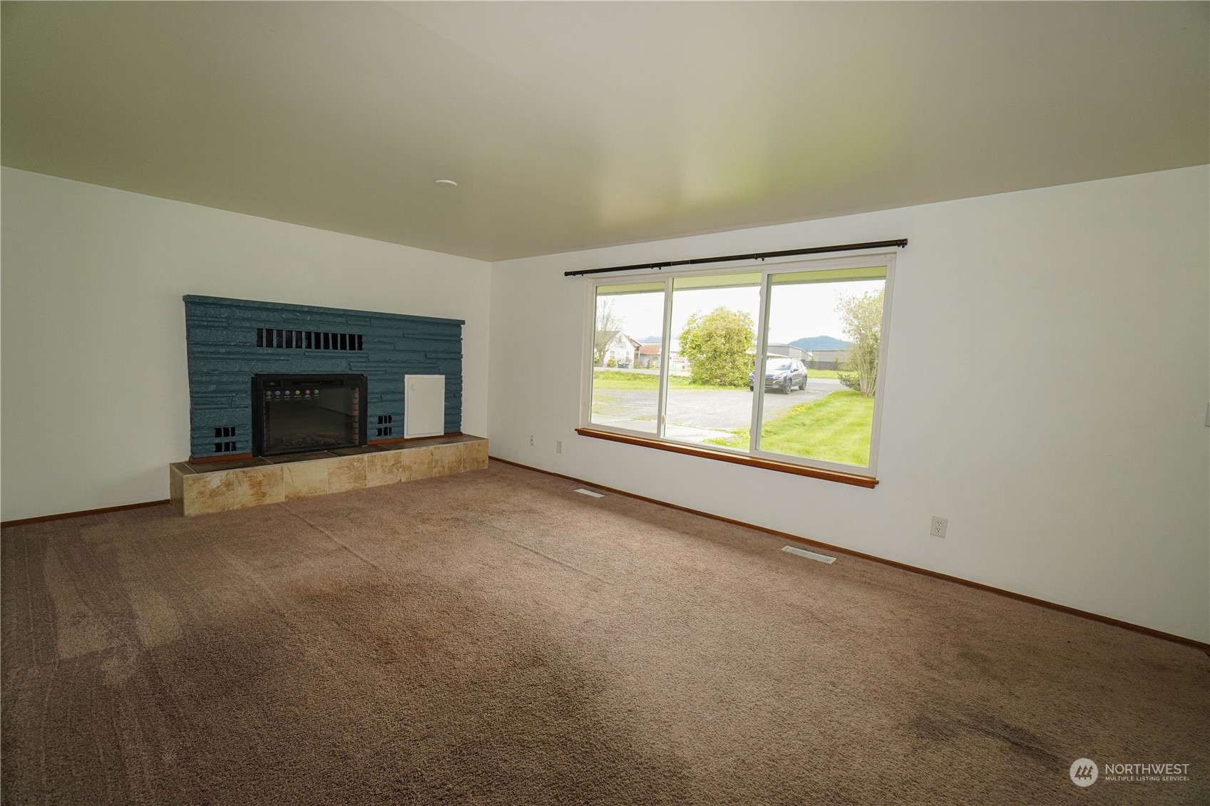 11108-11110 Mundy Loss Road Buckley, WA 98321 - Photo 7 of 40 Gallery Image 7