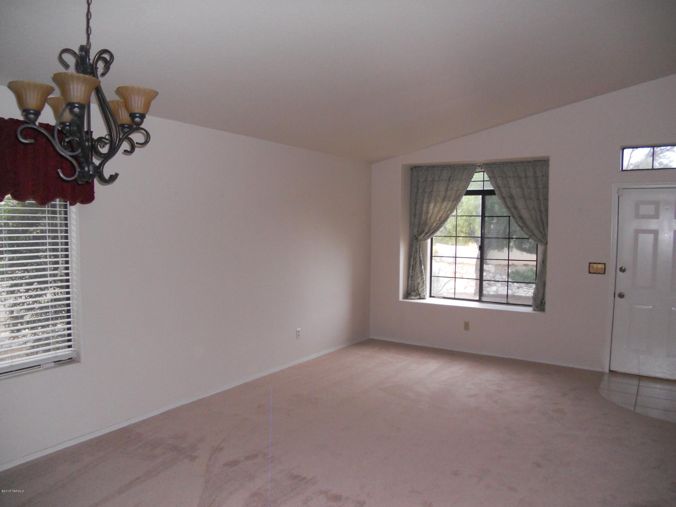 2440 West Catalpa Road Tucson, AZ 85742 - Photo 6 of 13