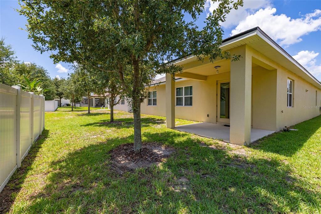 1222 Yorkshire Court Davenport, FL 33896 - Photo 30 of 41