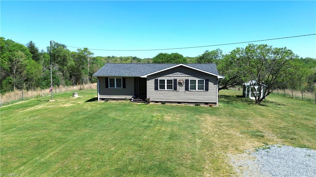605 Liberty School Road State Road, NC 28676 - Photo 3 of 21