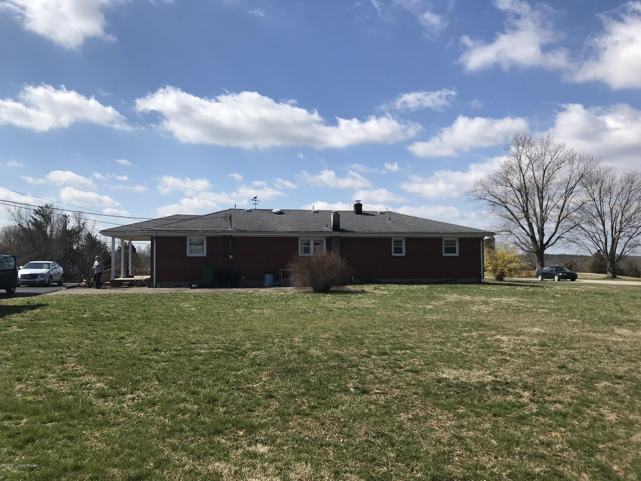 2052 Stringer Lane Mount Washington, KY 40047 - Photo 32 of 41 Rear view