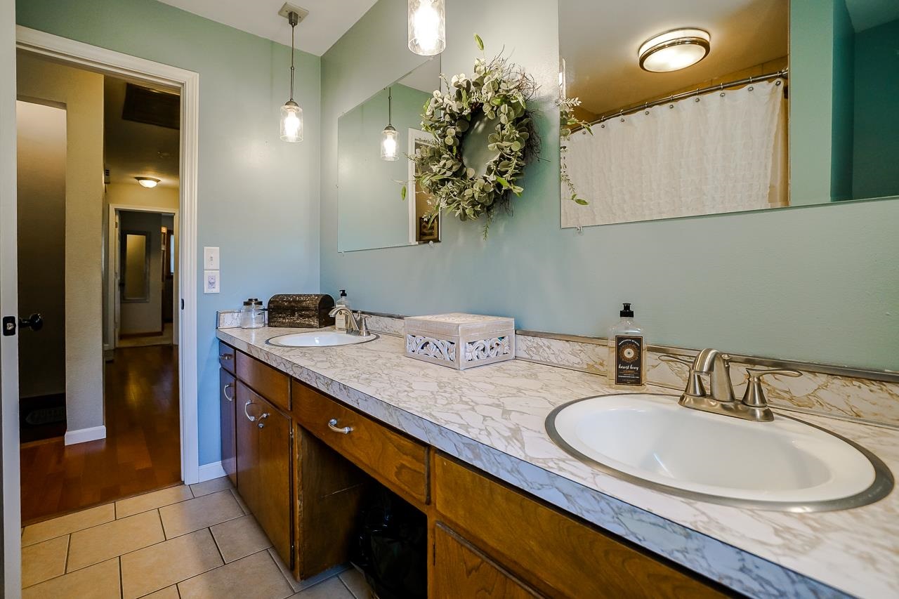 7413 Myrtle Street Manito, IL 61546 - Photo 15 of 35 Gallery Image 15