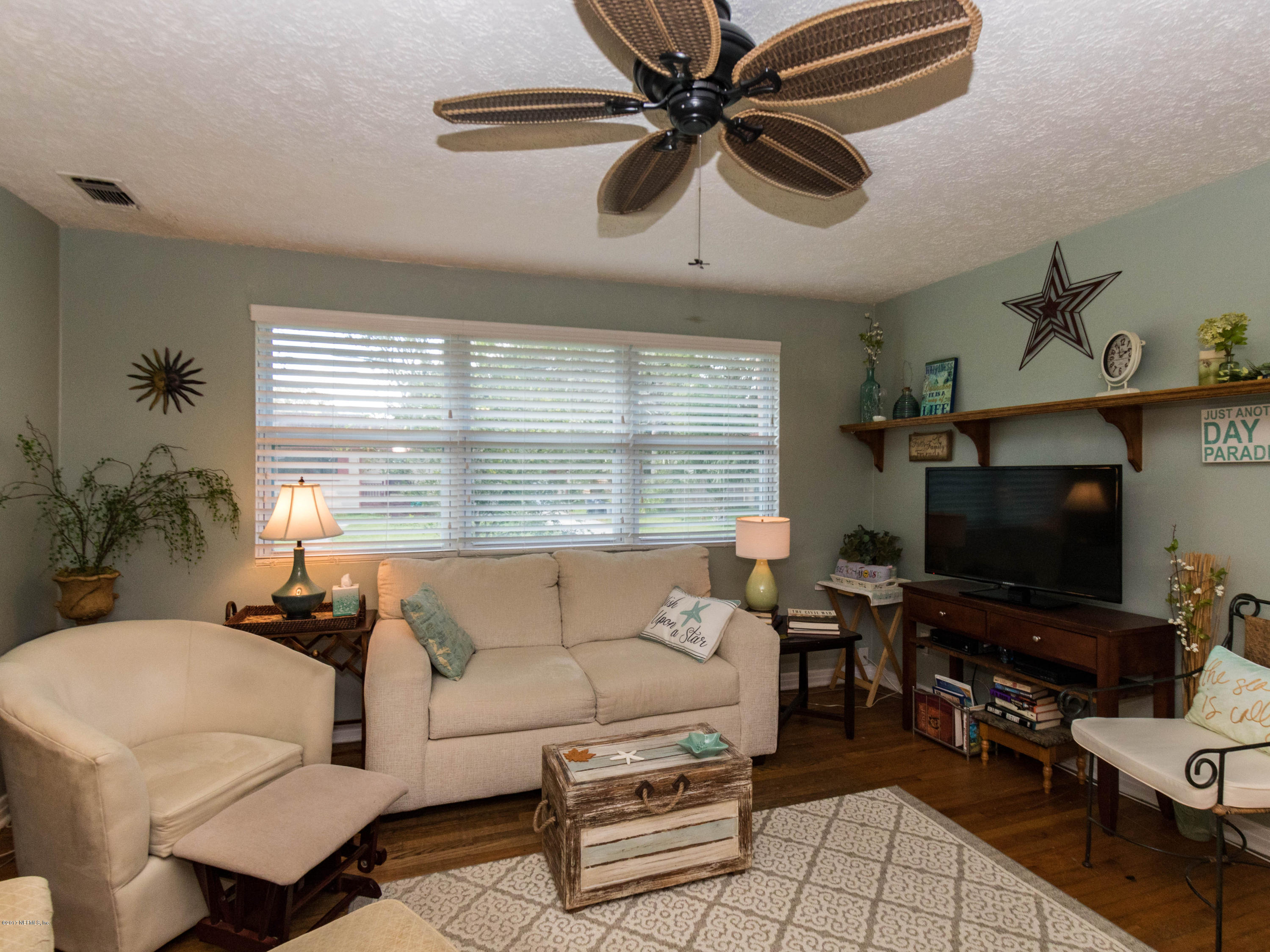 2737 Merwyn Road Jacksonville, FL 32207 - Photo 6 of 29 Formal Living Room