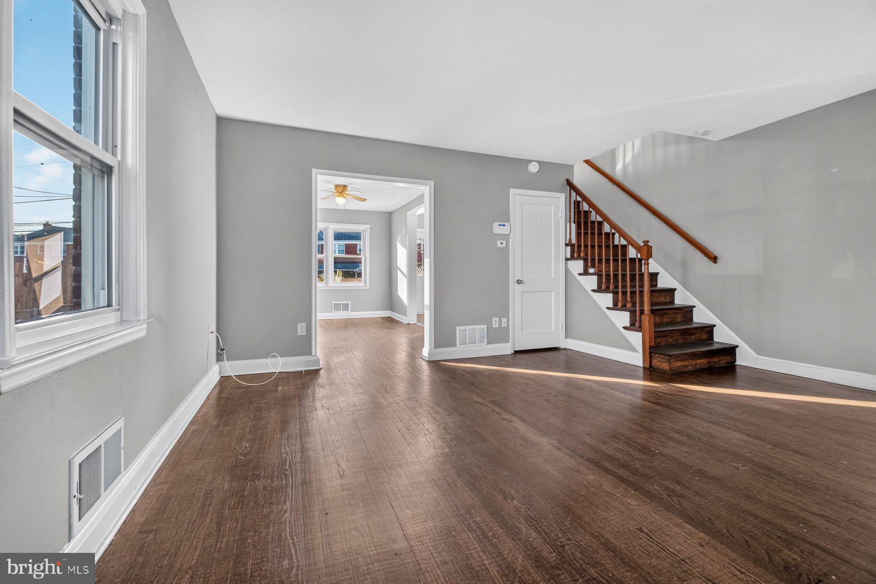 2112 Firethorn Road Baltimore, MD 21220 - Photo 3 of 24