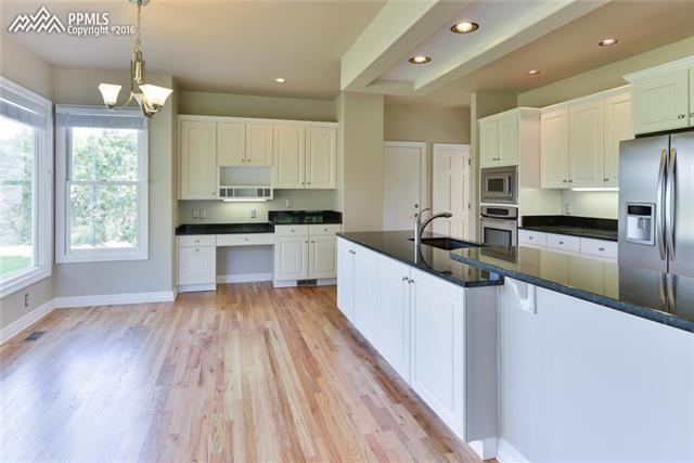 4340 Star Ranch Road Colorado Springs, CO 80906 - Photo 11 of 33