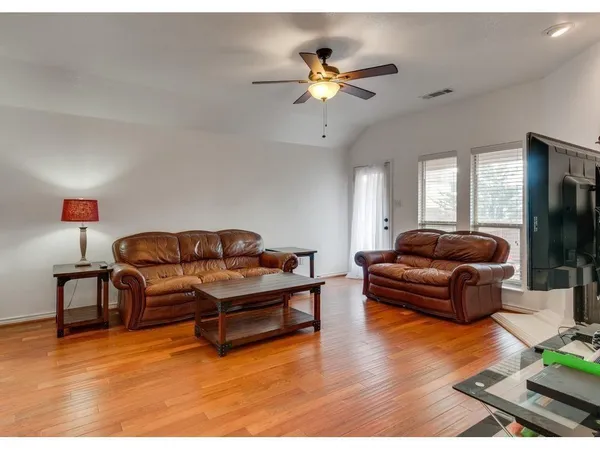 $2,499 | 11540 Emory Trail, Fort Worth, TX 76244