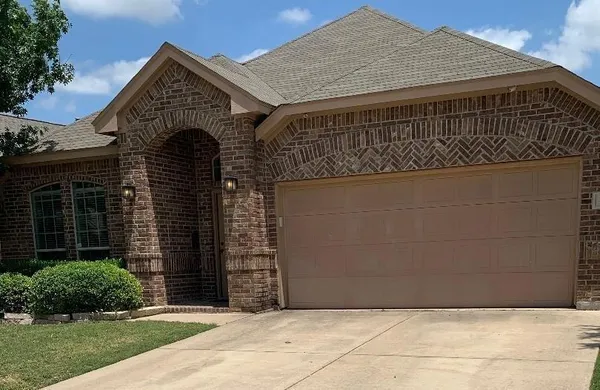 $2,499 | 11540 Emory Trail, Fort Worth, TX 76244