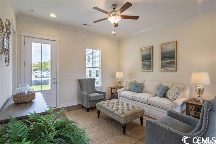 2820 Cook Circle, Unit D Myrtle Beach, SC 29577 - Photo 3 of 14 Gallery Image 3