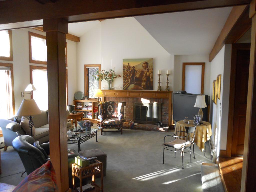 1968 Hillside Road Hartford, VT 05059 - Photo 16 of 37 Gallery Image 16