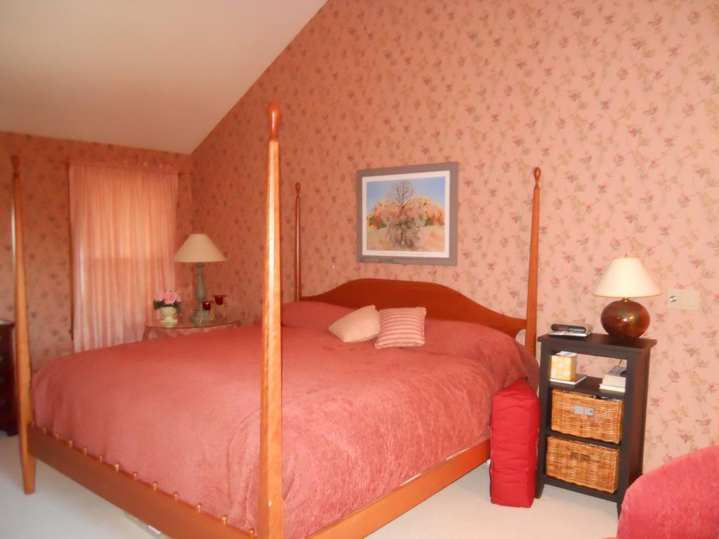 1968 Hillside Road Hartford, VT 05059 - Photo 18 of 37 Gallery Image 18
