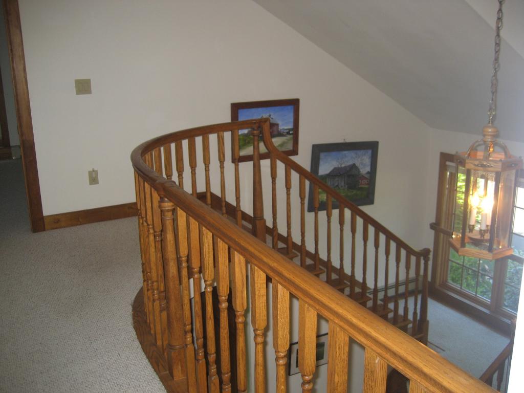 1968 Hillside Road Hartford, VT 05059 - Photo 24 of 37 Gallery Image 24