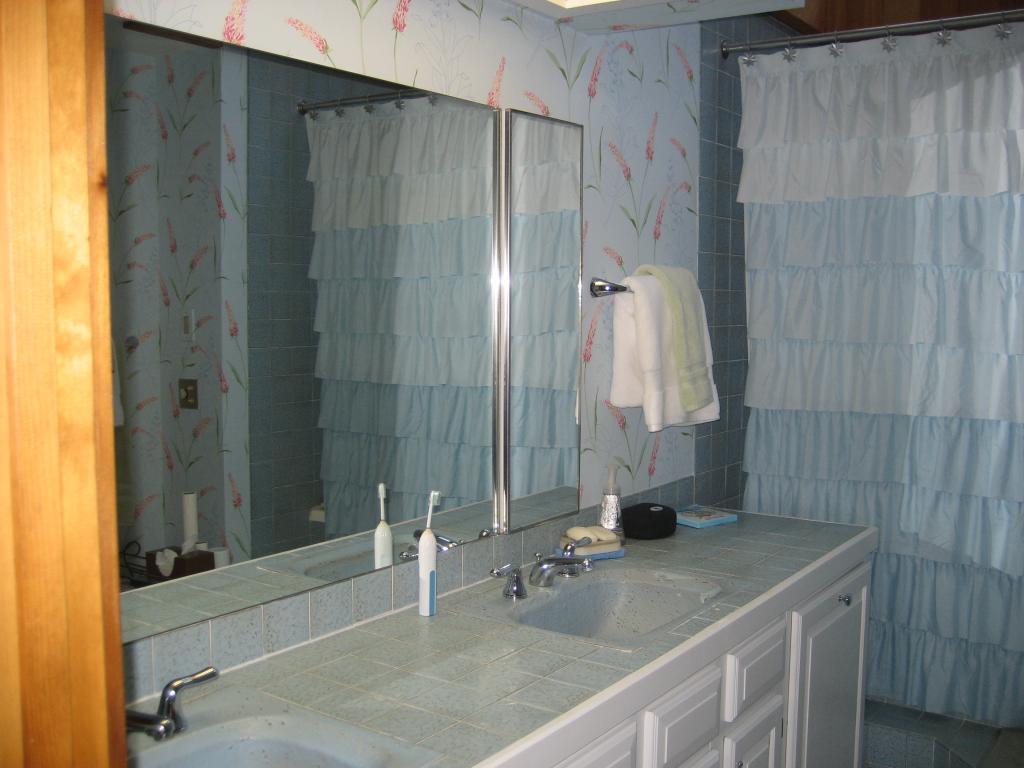1968 Hillside Road Hartford, VT 05059 - Photo 28 of 37 Gallery Image 28