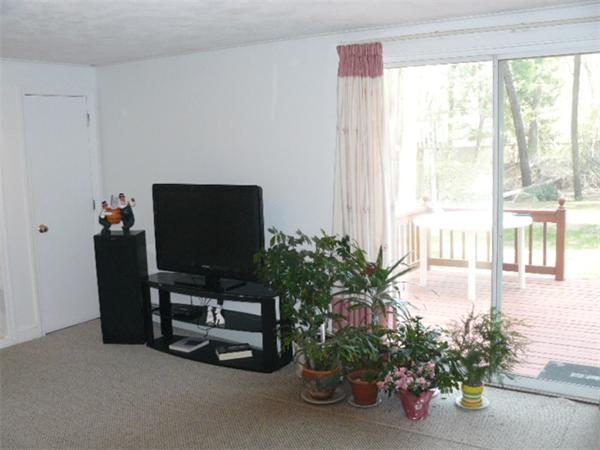 10 Fernwood Road Acton, MA 01720 - Photo 14 of 20 Gallery Image 14