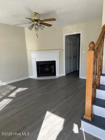 $950 | 3800 Sterling Pointe Drive, Unit A5, Winterville, NC 28590