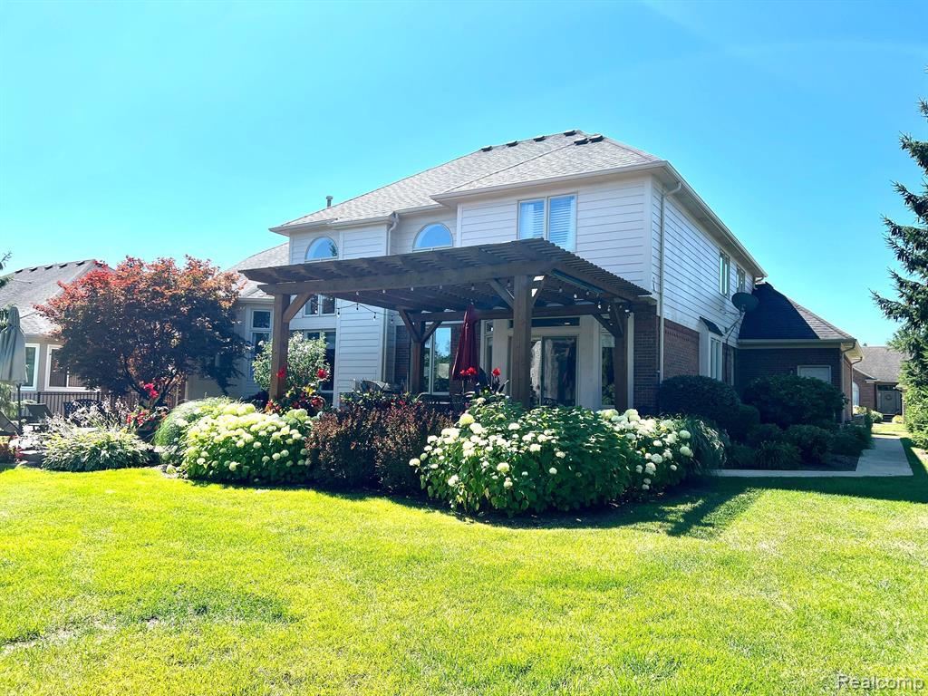 21373 Raintree Drive Macomb, MI 48044 - Photo 48 of 58 Gallery Image 48
