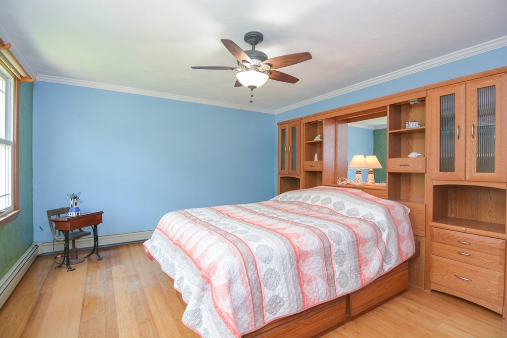 2 Crestview Drive Mendon, MA 01756 - Photo 23 of 42