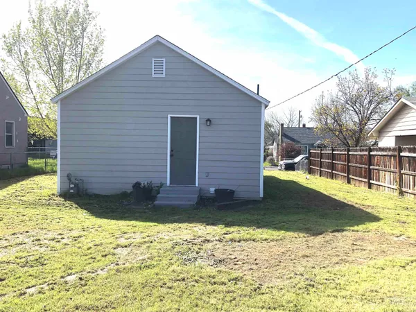$210,000 | 717 10th Street, Clarkston, WA 99403