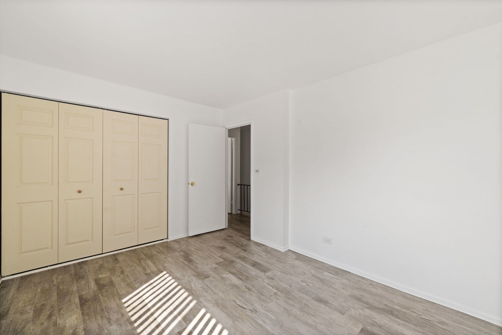 2502 West Algonquin Road, Unit 9 Rolling Meadows, IL 60008 - Photo 14 of 21 Gallery Image 14
