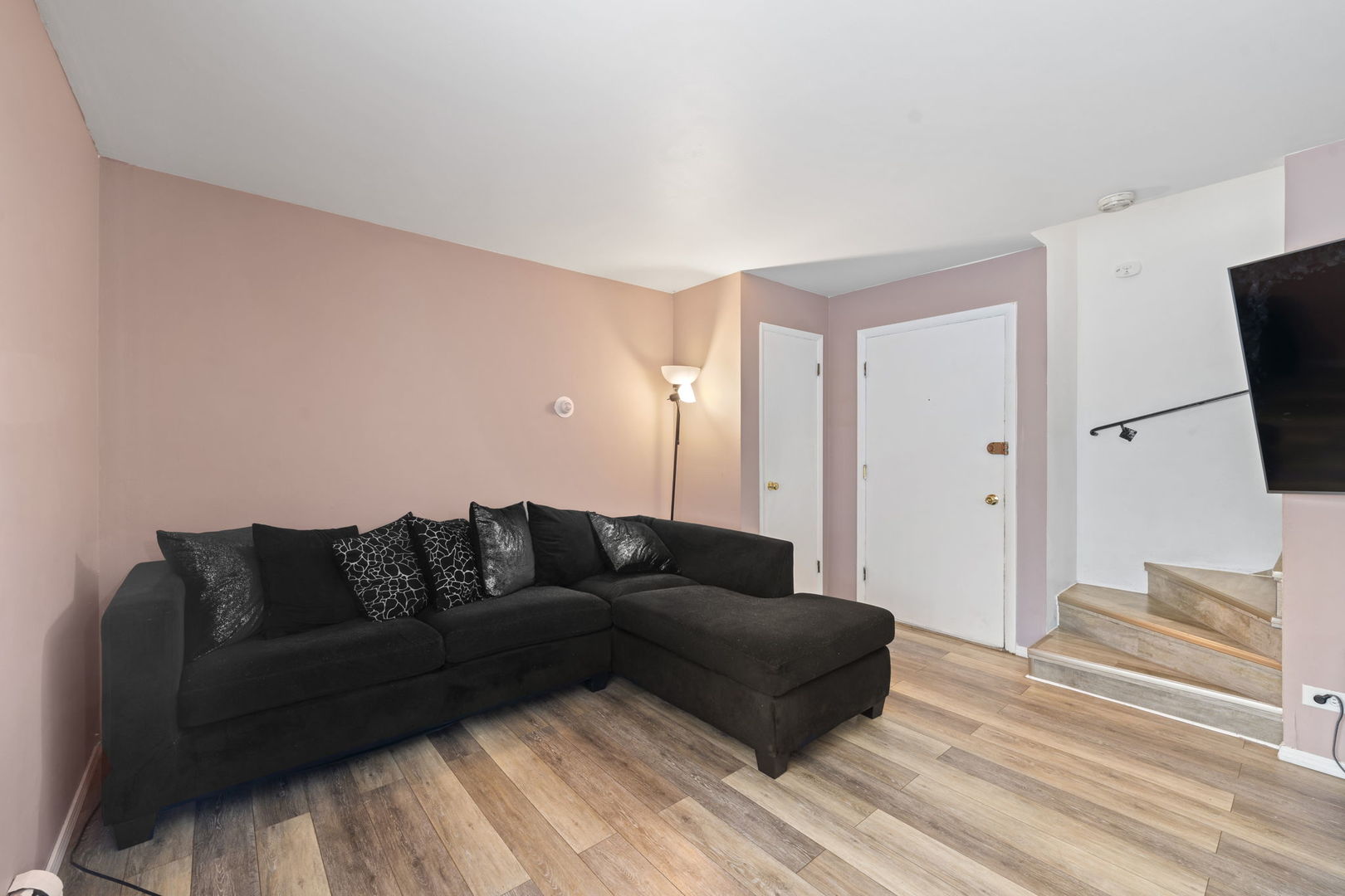 2502 West Algonquin Road, Unit 9 Rolling Meadows, IL 60008 - Photo 5 of 21 Gallery Image 5