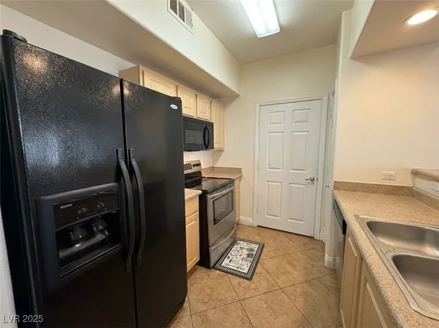 $265,000 | 8000 West Badura Avenue, Unit 1026, Las Vegas, NV 89113