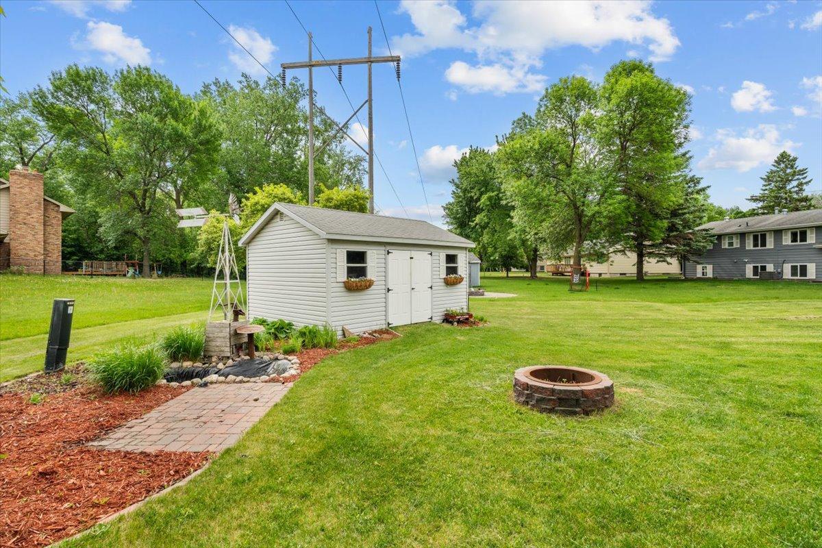 1230 Lenore Way Fergus Falls, MN 56537 - Photo 14 of 88
