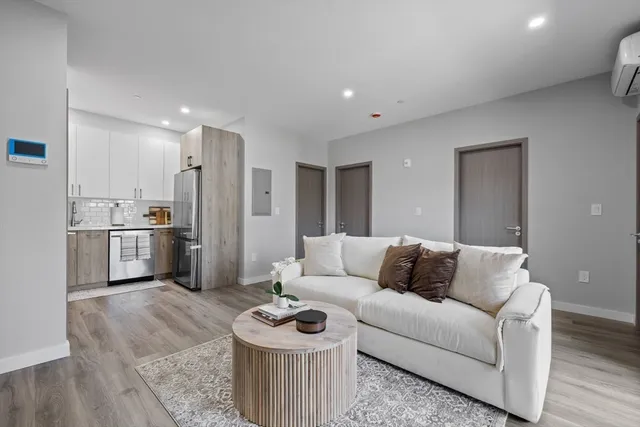 $2,999 | 43-47 Fremont Street, Unit 12, Boston, MA 02126