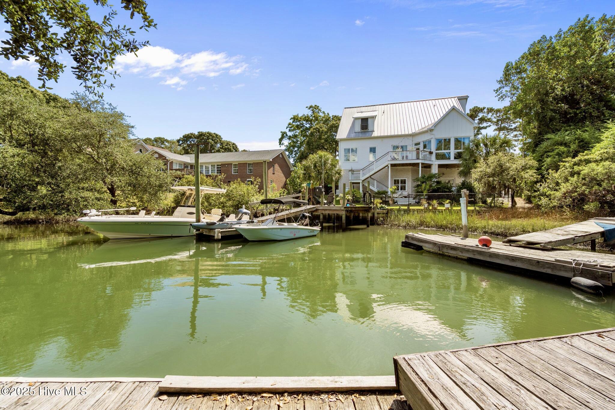 802 Sound View Drive Hampstead, NC 28443 - Photo 3 of 66 1BC01BCC-851E-4EA1-8D3D-2AD1D05ADF7B_1_2