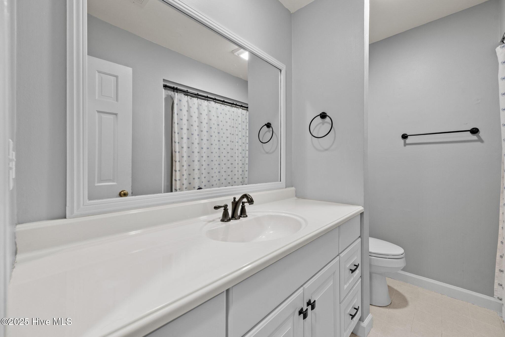 802 Sound View Drive Hampstead, NC 28443 - Photo 40 of 66 4A823580-E024-43F3-8300-9288471B9297_1_2