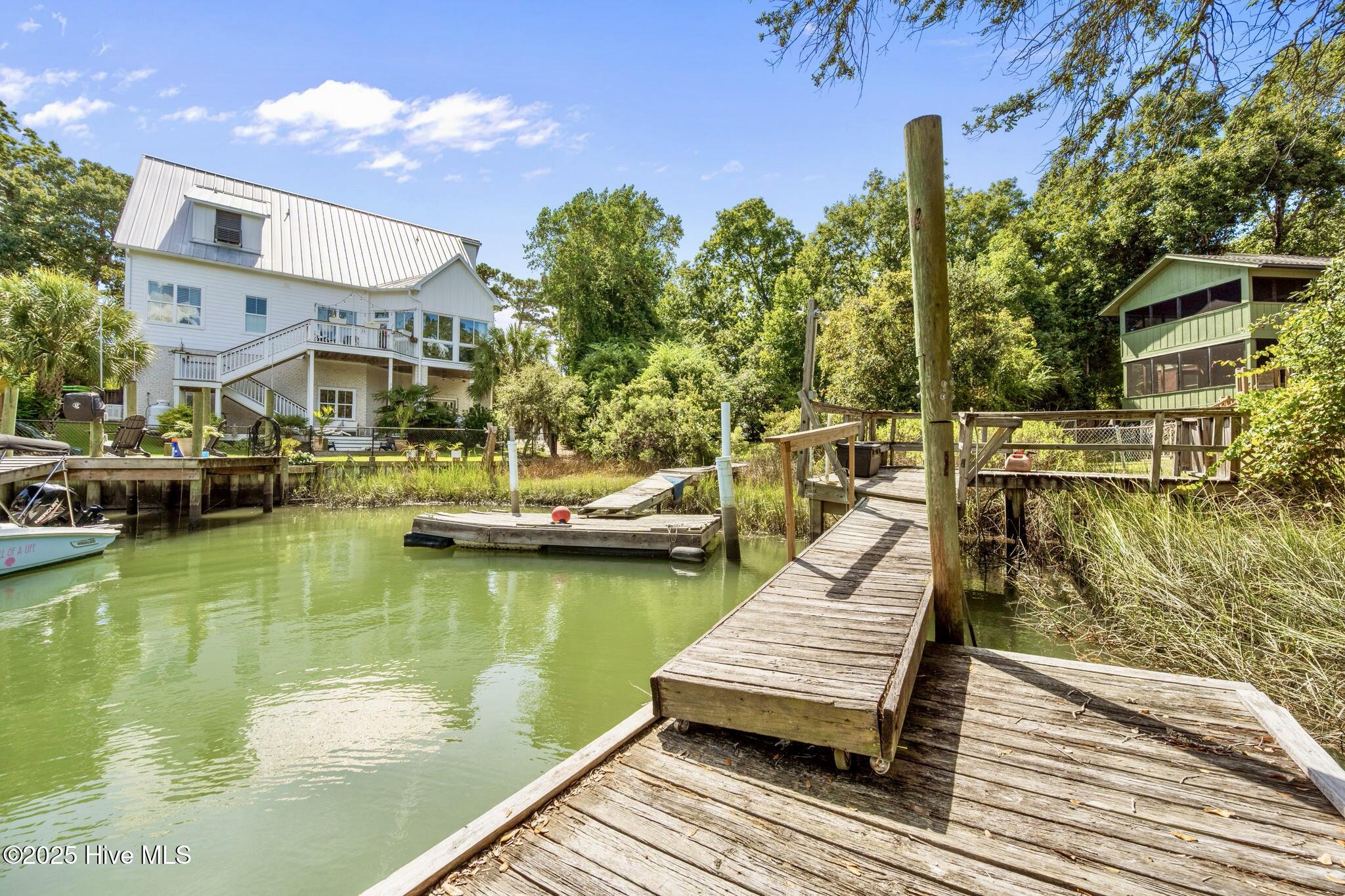 802 Sound View Drive Hampstead, NC 28443 - Photo 4 of 66 5772837C-DDBA-405F-88ED-E88FCA29D830_1_2