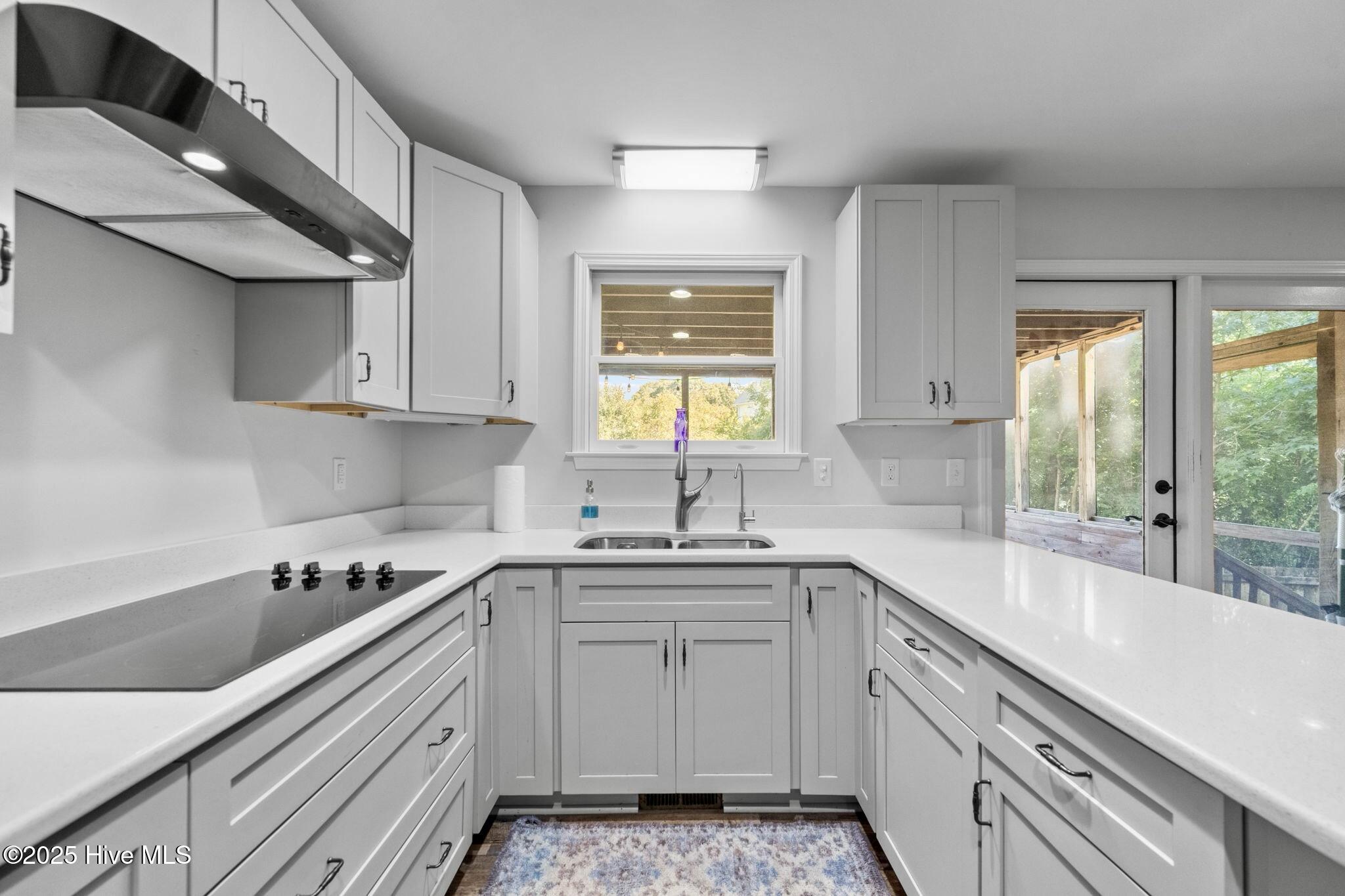 802 Sound View Drive Hampstead, NC 28443 - Photo 43 of 66 Kitchen (unit 2/handicap accessible)