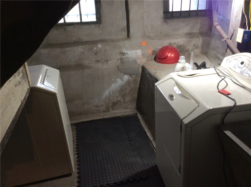 16 Whalin Street Rochester, NY 14620 - Photo 28 of 38 Basement washer & dryer