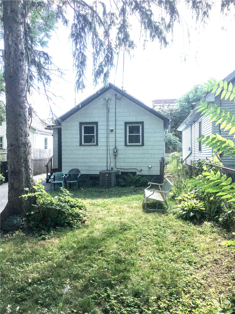 16 Whalin Street Rochester, NY 14620 - Photo 9 of 38 Back of house