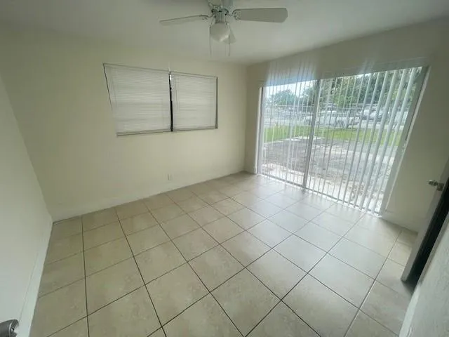 $2,700 | 109 Clifton Road, West Park, FL 33023