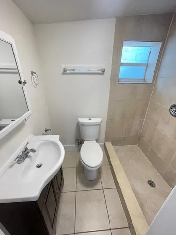 $2,700 | 109 Clifton Road, West Park, FL 33023